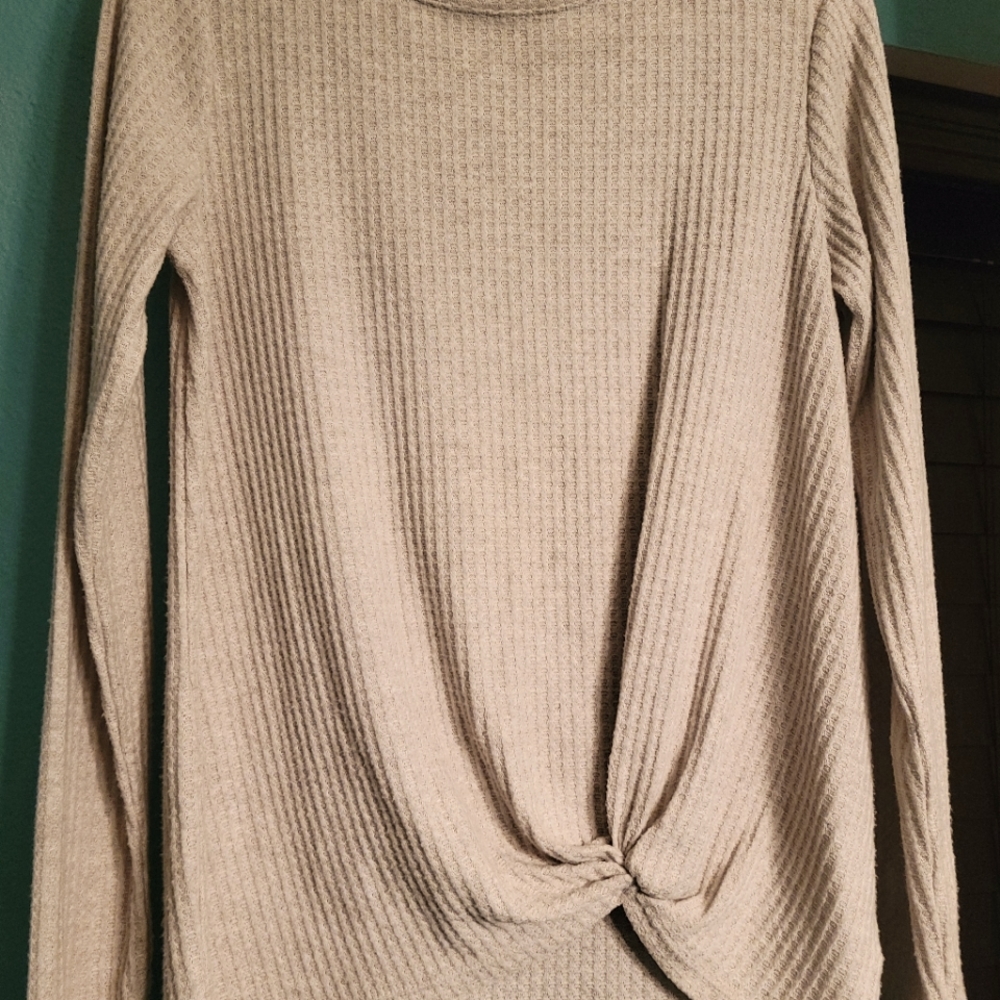 Long sleeve shirt
